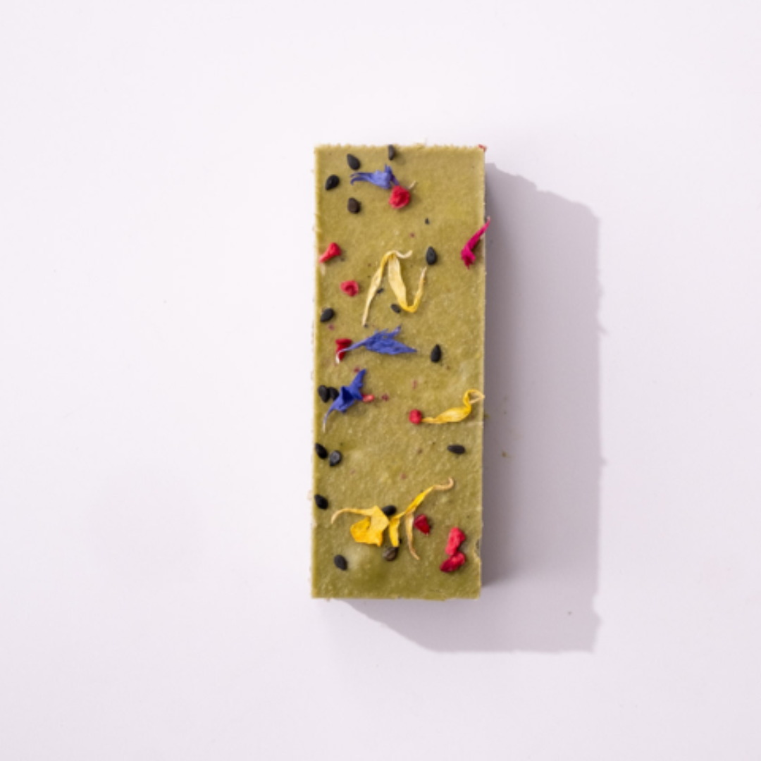 Limited Spring Box Edition